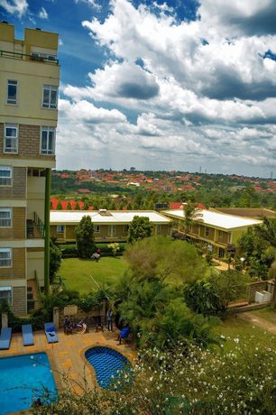 Imagen de los exteriores del Hotel Esella Country. Foto 13