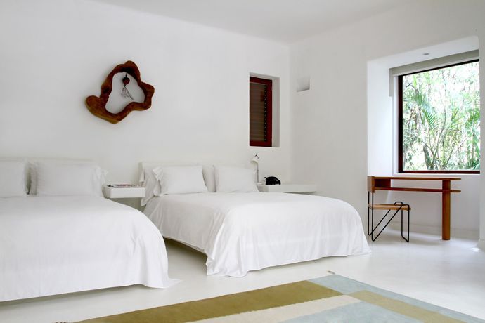 Imagen de la piscina del Hotel Esencia. Foto 15