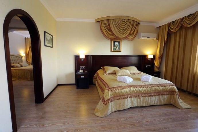 Imagen de la habitación del Hotel Eser Diamond and Convention Center. Foto 7