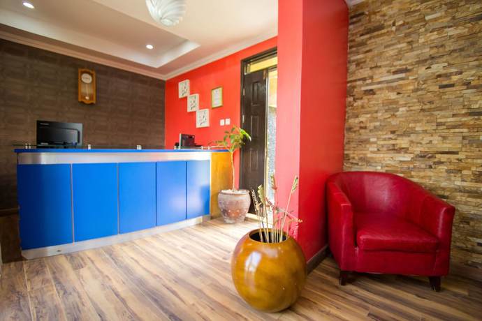 Imagen de los interiores del Hotel Eseriani The. Foto 20