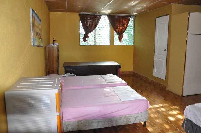 Imagen de la habitación del Hotel Esgueva House. Foto 6