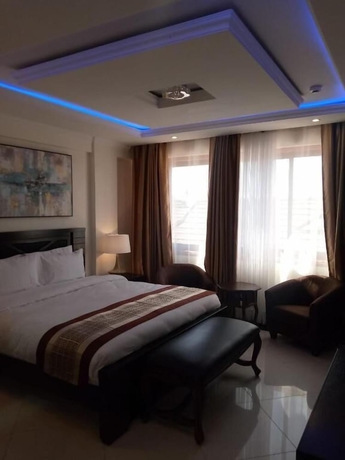 Imagen de la habitación del Hotel Esiankiki Resort and Spa. Foto 13