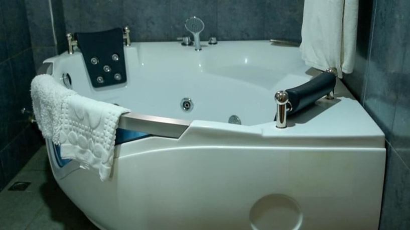 Imagen de la habitación del Hotel Esiankiki Resort and Spa. Foto 18