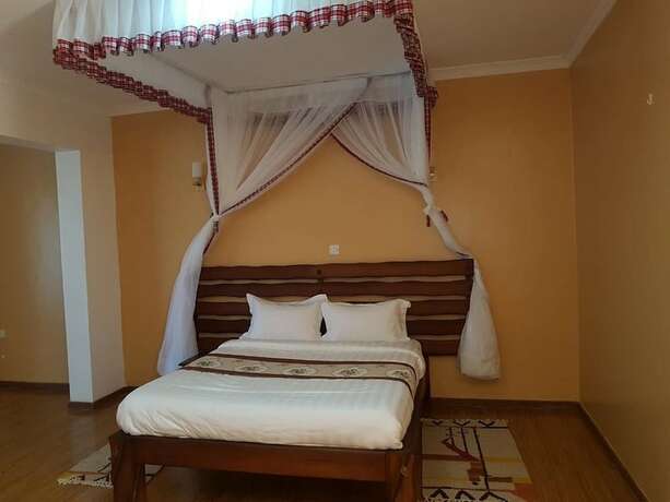 Imagen de la habitación del Hotel Esikar Gardens. Foto 14