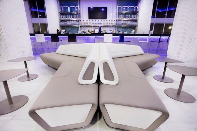 Imagen del bar/restaurante del Hotel Esj Beach. Foto 2