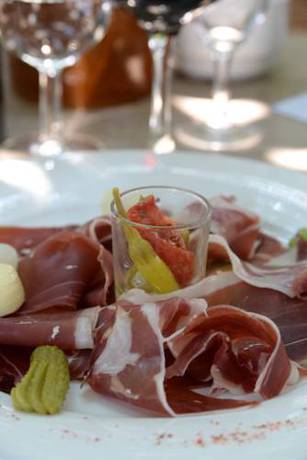 Imagen de la habitación del Hotel Eskualduna Chez Katina. Foto 10