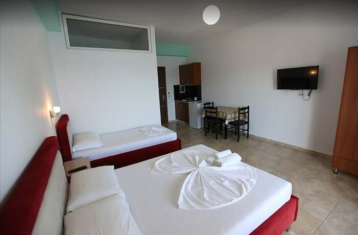 Imagen general del Hotel Esmerald. Foto 3