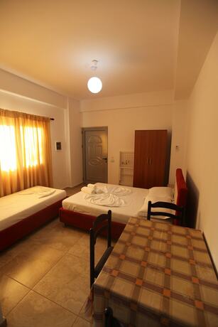 Imagen general del Hotel Esmerald. Foto 10