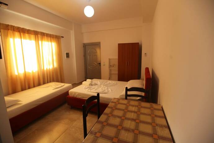 Imagen general del Hotel Esmerald. Foto 11