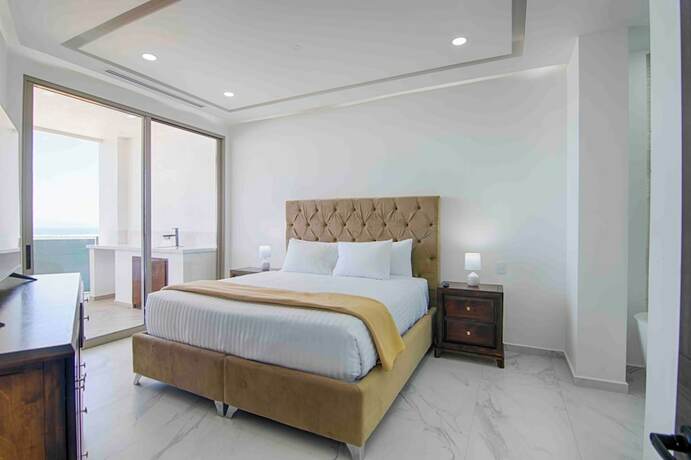 Imagen de la habitación del Hotel Esmeralda Beach Resort, Puerto Pe&ntilde;asco. Foto 13