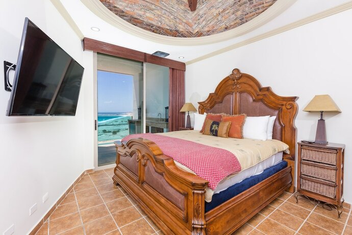 Imagen de la habitación del Hotel Esmeralda Beach Resort, Puerto Pe&ntilde;asco. Foto 14