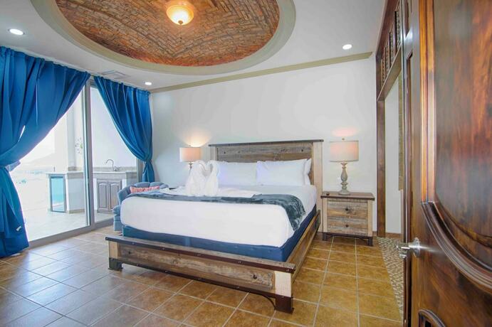 Imagen de la habitación del Hotel Esmeralda Beach Resort, Puerto Pe&ntilde;asco. Foto 19