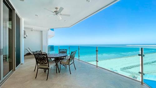 Imagen de la habitación del Hotel Esmeralda Beach Resort, Puerto Pe&ntilde;asco. Foto 15