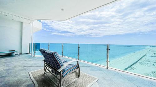 Imagen de la habitación del Hotel Esmeralda Beach Resort, Puerto Pe&ntilde;asco. Foto 16