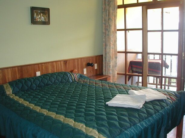 Imagen de la habitación del Hotel Esmeralda, Coroico. Foto 17