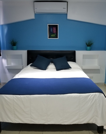 Imagen de la habitación del Hotel Esmeralda Guest House. Foto 16