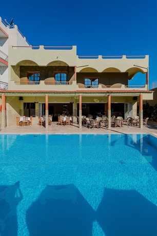 Imagen de la piscina del Hotel Esmeralda, Kremasti. Foto 16