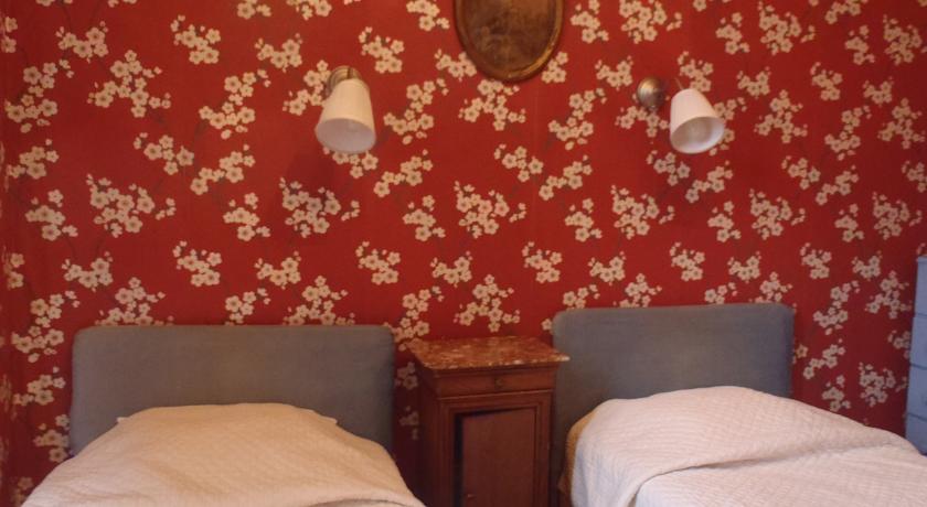 Imagen general del Hotel Esmeralda, Notre Dame. Foto 5