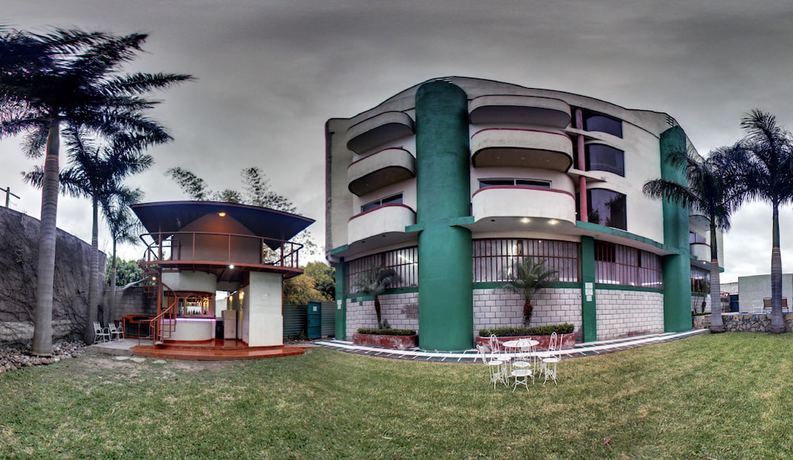 Imagen general del Hotel Esmeralda, Rio Verde. Foto 1
