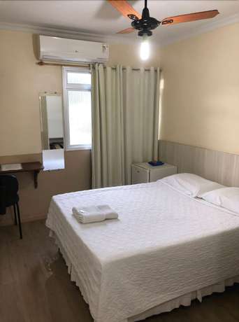 Imagen de la habitación del Hotel Esmig. Foto 10