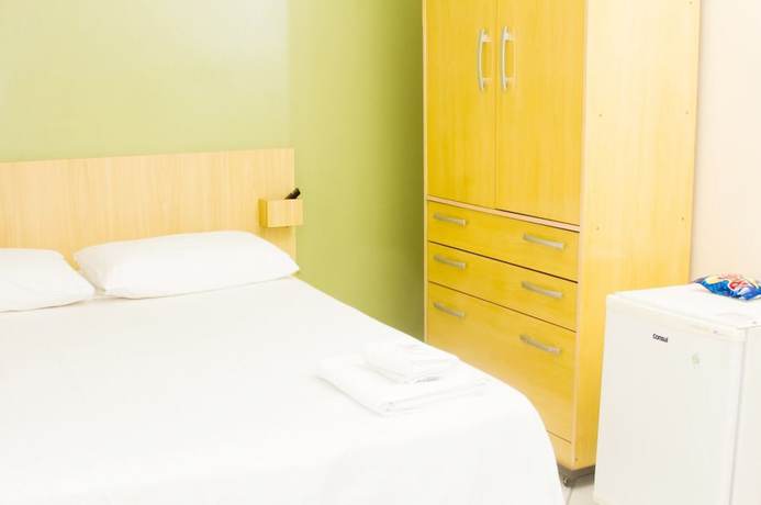 Imagen de la habitación del Hotel Esmig. Foto 13