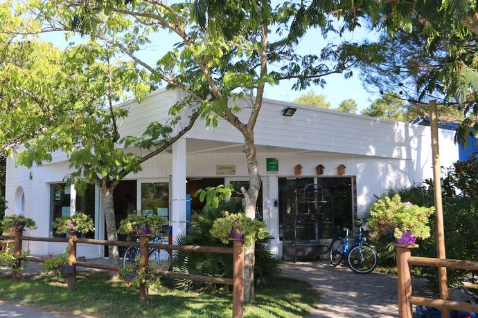 Imagen de los interiores del Hotel Espace Blue Océan. Foto 20