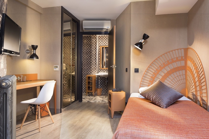 Imagen de la habitación del Hotel Espace Champerret, Levallois-Perret. Foto 10