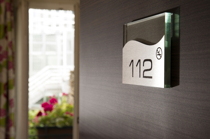 Imagen de la habitación del Hotel Espace Champerret, Levallois-Perret. Foto 16