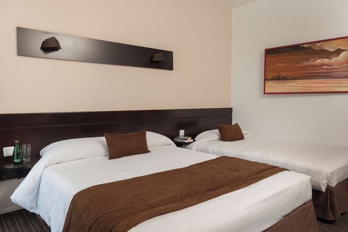 Imagen de la habitación del Hotel Espace L&eacute;onard De Vinci, Lisses. Foto 6