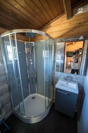 Imagen general del Hotel Espace Pyr&eacute;n&eacute;es Loisirs Campsite. Foto 12