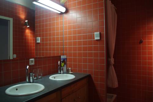 Imagen de la habitación del Hotel Espaces Vacances Ternélia Les Cristaux. Foto 5