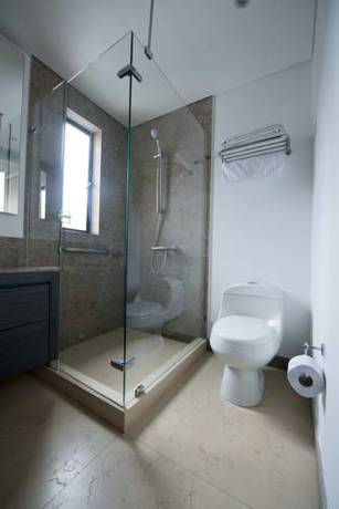 Imagen de la habitación del Hotel Espacio 94. Foto 6