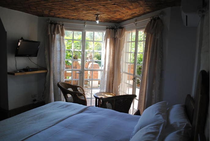 Imagen de la habitación del Hotel Espacio Domu. Foto 12