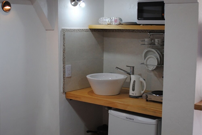 Imagen de la habitación del Hotel Espacio Domu. Foto 16