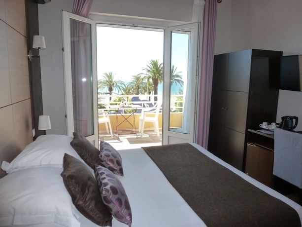 Imagen de la habitación del Hotel Espadon. Foto 11