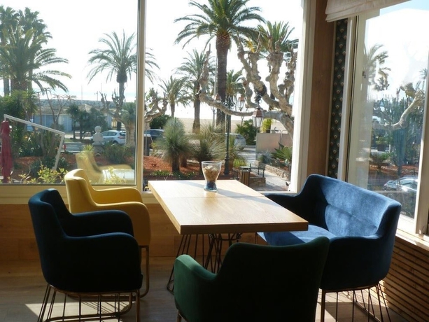 Imagen del bar/restaurante del Hotel Espadon. Foto 3