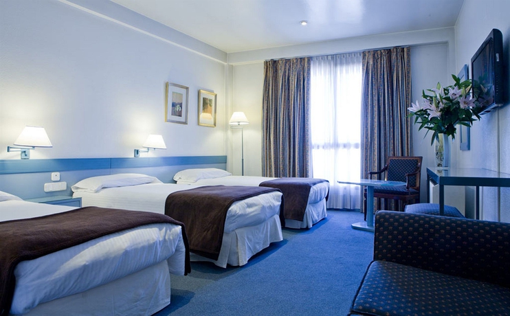 Imagen de la habitación del Hotel Espahotel Plaza De España. Foto 13