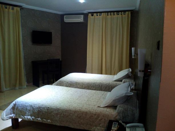 Imagen de la habitación del Hotel España, Larache. Foto 6