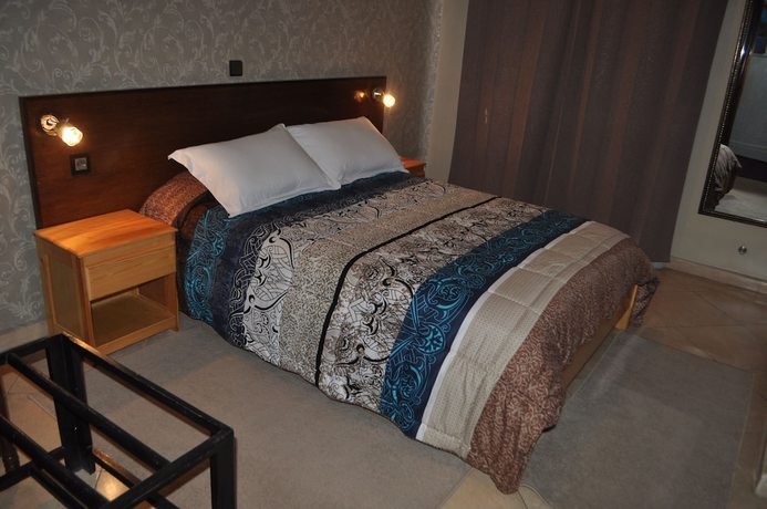 Imagen de la habitación del Hotel España, Larache. Foto 13