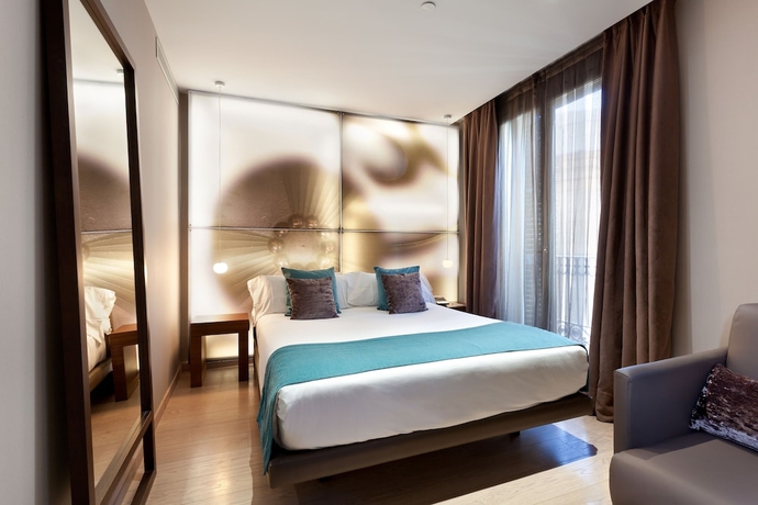 Imagen de la habitación del Hotel España Ramblas. Foto 15