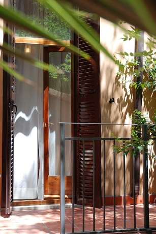 Imagen de los exteriores del Hotel España, Roma. Foto 13