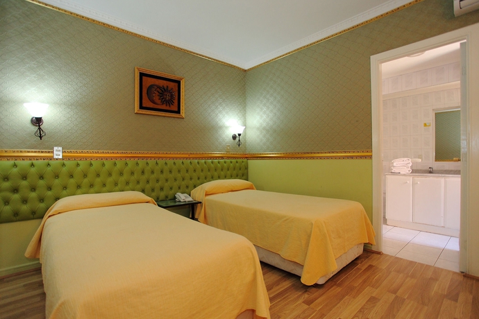 Imagen de la habitación del Hotel España, Santigo. Foto 1