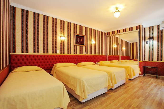 Imagen de la habitación del Hotel España, Santigo. Foto 9