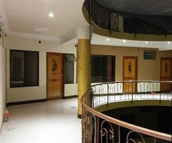 Imagen de los interiores del Hotel Espejo. Foto 19