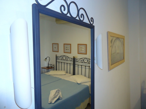 Imagen de la habitación del Hotel Esperance 2. Foto 8