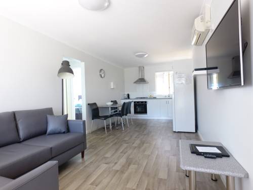 Imagen de la habitación del Hotel Esperance Bay Holiday Park. Foto 6