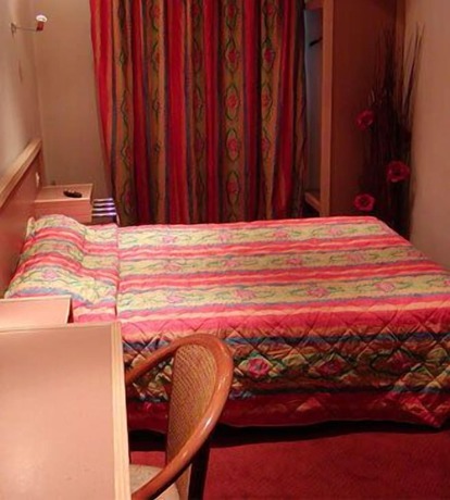 Imagen de la habitación del Hotel Esperance, Montparnasse. Foto 11