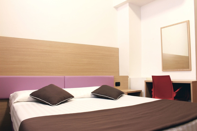 Imagen de la habitación del Hotel Esperanza, Florencia. Foto 8