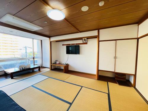 Imagen general del Hotel Esperanza Resort Atami-エスペランサリゾート熱海. Foto 11