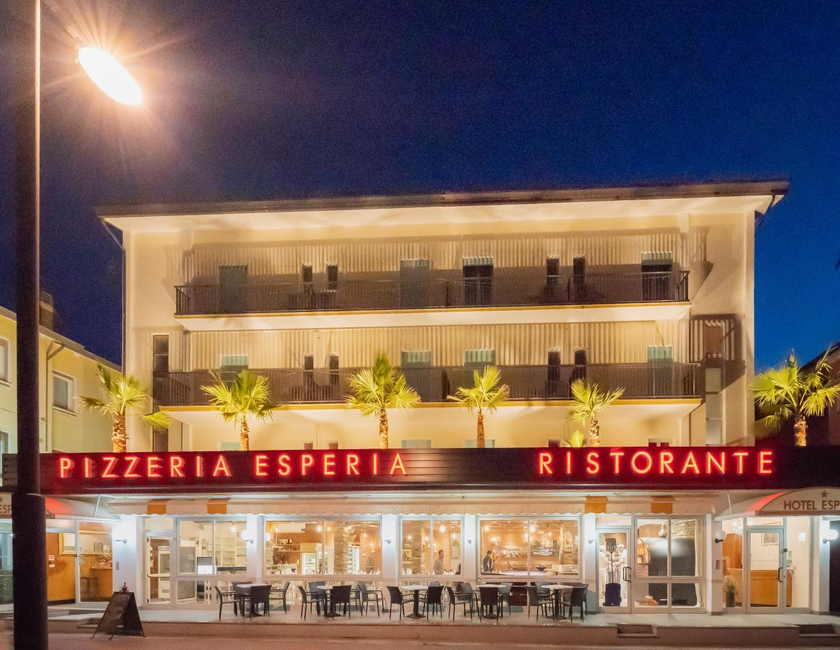 Imagen general del Hotel Esperia, Caorle. Foto 1